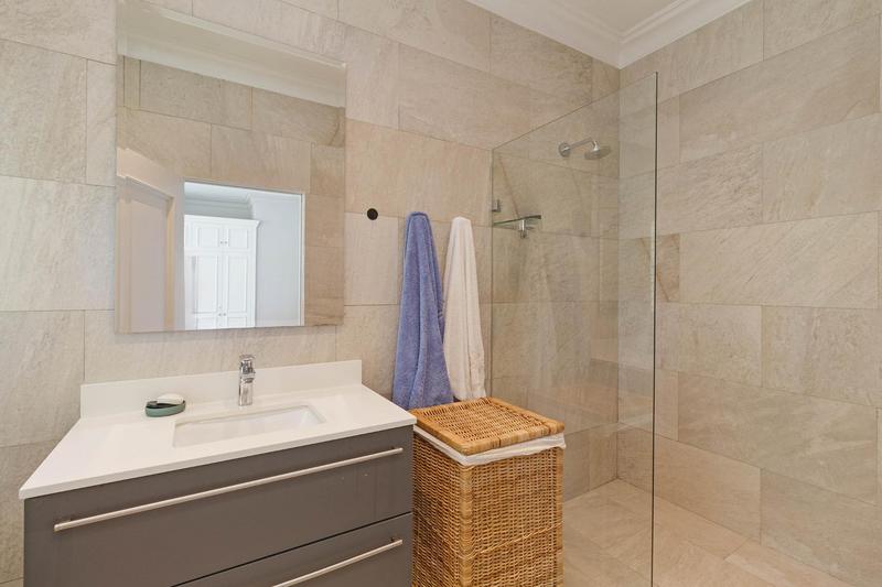 To Let 6 Bedroom Property for Rent in Steenberg Estate Western Cape